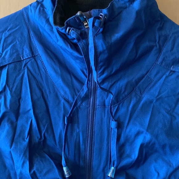 Lululemon Jacket - Picture 6 of 10